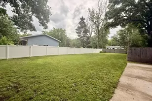614 8th Ave SW, Little Falls, MN 56345 - Photo 9
