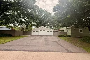 614 8th Ave SW, Little Falls, MN 56345 - Photo 3