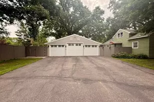 614 8th Ave SW, Little Falls, MN 56345 - Photo 5