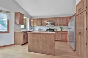 14317 Kipling Ave S, Savage, MN 55378 - Photo 9