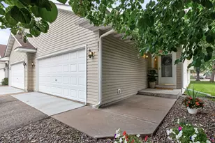 889 125th Dr NE, Blaine, MN 55434 - Photo 25