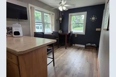 1207 W Park Avenue, Olivia, MN 56277 - Photo 11