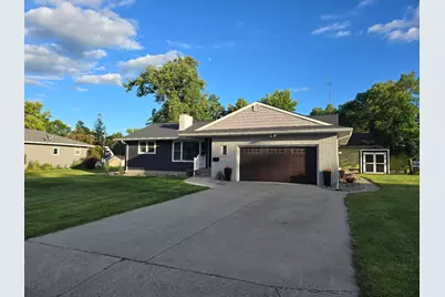 1207 W Park Avenue, Olivia, MN 56277 - Photo 37