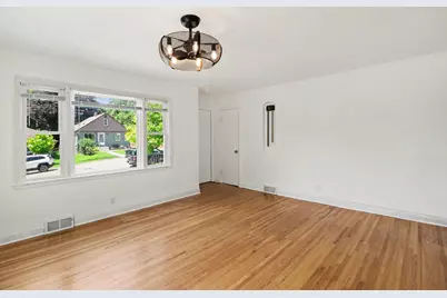 145 18th Avenue S, South Saint Paul, MN 55075 - Photo 7
