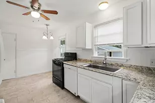 145 18th Ave S, South Saint Paul, MN 55075 - Photo 9