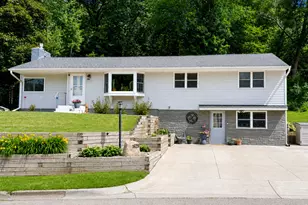 1629 Poplar Dr, Red Wing, MN 55066 - Photo 1