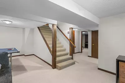 5843 June Avenue N, Brooklyn Center, MN 55429 - Photo 31