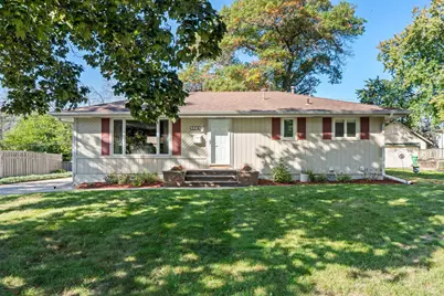 5843 June Avenue N, Brooklyn Center, MN 55429 - Photo 5