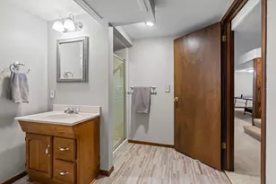 5843 June Ave N, Brooklyn Center, MN 55429 - Photo 43