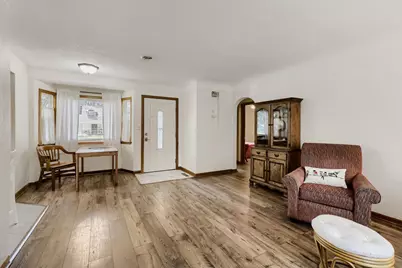 114 Frost Street W, South Saint Paul, MN 55075 - Photo 5