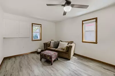114 Frost Street W, South Saint Paul, MN 55075 - Photo 13