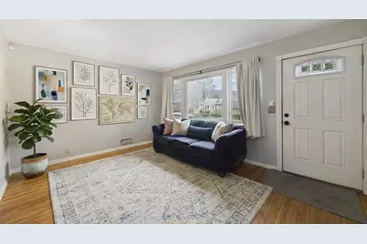 1315 Buchanan Street NE, Minneapolis, MN 55413 - Photo 5