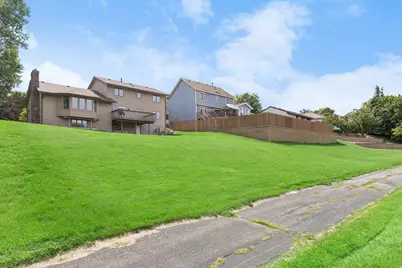7885 Kingsview Lane N, Maple Grove, MN 55311 - Photo 49
