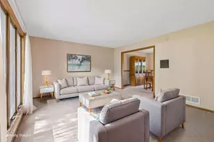 7885 Kingsview Ln N, Maple Grove, MN 55311 - Photo 5