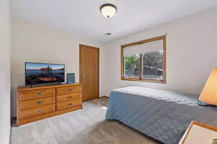 7885 Kingsview Ln N, Maple Grove, MN 55311 - Photo 27
