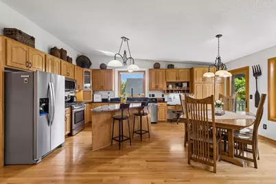 16560 Lake Ridge Drive, Maple Grove, MN 55311 - Photo 3
