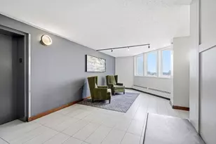 433 S 7th St, Minneapolis, MN 55415 - Photo 35