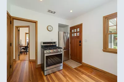 21 Queen Avenue S, Minneapolis, MN 55405 - Photo 11