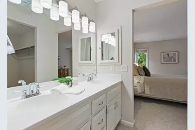 8753 Walton Oaks Drive, Bloomington, MN 55438 - Photo 25