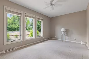 8753 Walton Oaks Dr, Bloomington, MN 55438 - Photo 27