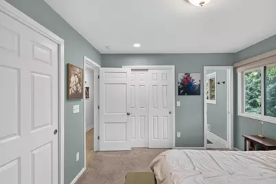 9909 Washburn Avenue S, Bloomington, MN 55431 - Photo 19