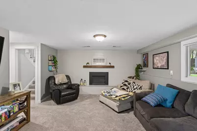 9909 Washburn Avenue S, Bloomington, MN 55431 - Photo 23