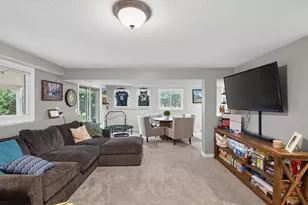 9909 Washburn Ave S, Bloomington, MN 55431 - Photo 21