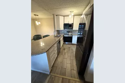 10511 Cedar Lake Road #503, Hopkins, MN 55305 - Photo 5