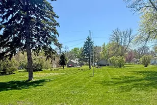 217 Pearl St W, Amboy, MN 56010 - Photo 9