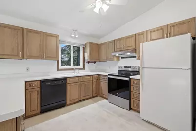 16500 Lake Ridge Drive, Maple Grove, MN 55311 - Photo 13