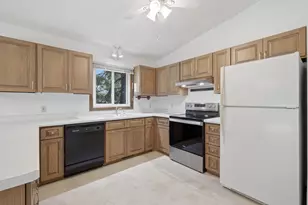 16500 Lake Ridge Dr, Maple Grove, MN 55311 - Photo 13