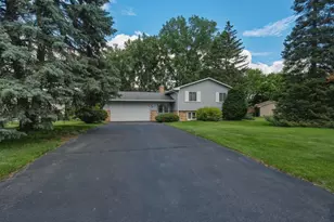 16500 Lake Ridge Dr, Maple Grove, MN 55311 - Photo 39