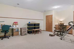 16847 Terrey Pine Dr, Eden Prairie, MN 55347 - Photo 41