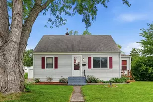 909 Selby Ave, Saint Paul Park, MN 55071 - Photo 3