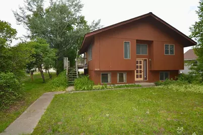 1420 1st Avenue E, International Falls, MN 56649 - Photo 1