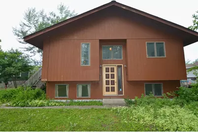 1420 1st Avenue E, International Falls, MN 56649 - Photo 1