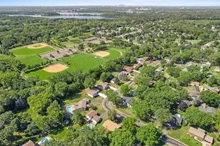 4212 Desoto St, Vadnais Heights, MN 55127 - Photo 37