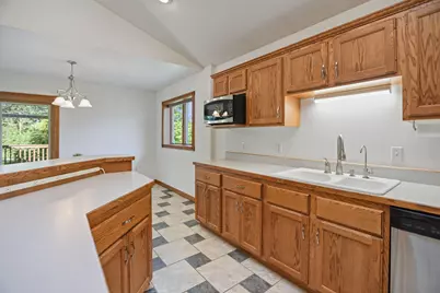 17834 Hunt Lake Trail, Faribault, MN 55021 - Photo 15