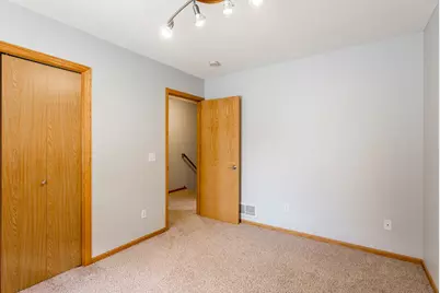 8284 Ashford Road, Woodbury, MN 55125 - Photo 45