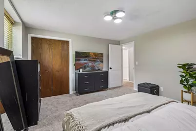 10011 Abbott Avenue S, Bloomington, MN 55431 - Photo 33