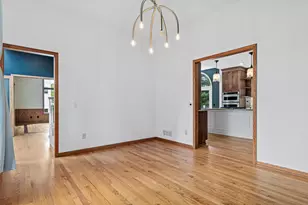 2069 Royale Dr, Eagan, MN 55122 - Photo 9