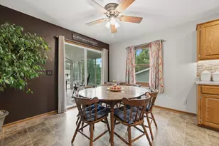 715 Sunset St SW, Hutchinson, MN 55350 - Photo 9