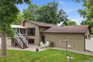 715 Sunset St SW, Hutchinson, MN 55350 - Photo 29