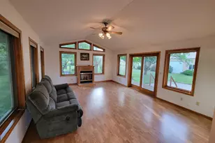 5182 45th Ave SE, Saint Cloud, MN 56304 - Photo 3