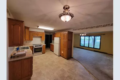 5182 45th Avenue SE, Saint Cloud, MN 56304 - Photo 7