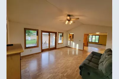 5182 45th Avenue SE, Saint Cloud, MN 56304 - Photo 5