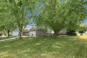 19 Heights Rd NW, Saint Michael, MN 55376 - Photo 3