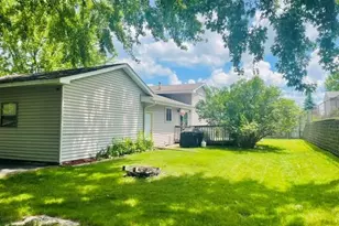 19 Heights Rd NW, Saint Michael, MN 55376 - Photo 3