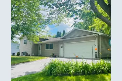 19 Heights Road NW, Saint Michael, MN 55376 - Photo 1