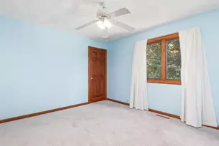13420 Pennock Ave, Apple Valley, MN 55124 - Photo 21